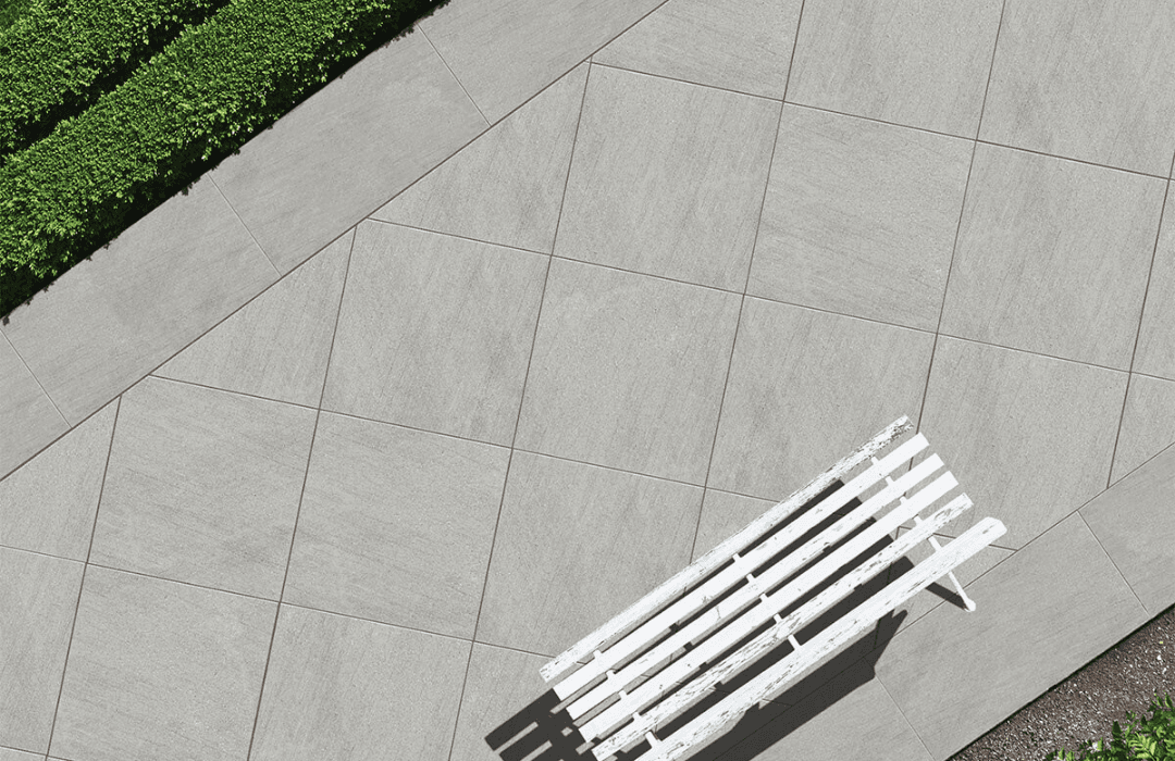 Marble vs Porcelain - Which is Better for Outdoor Design?