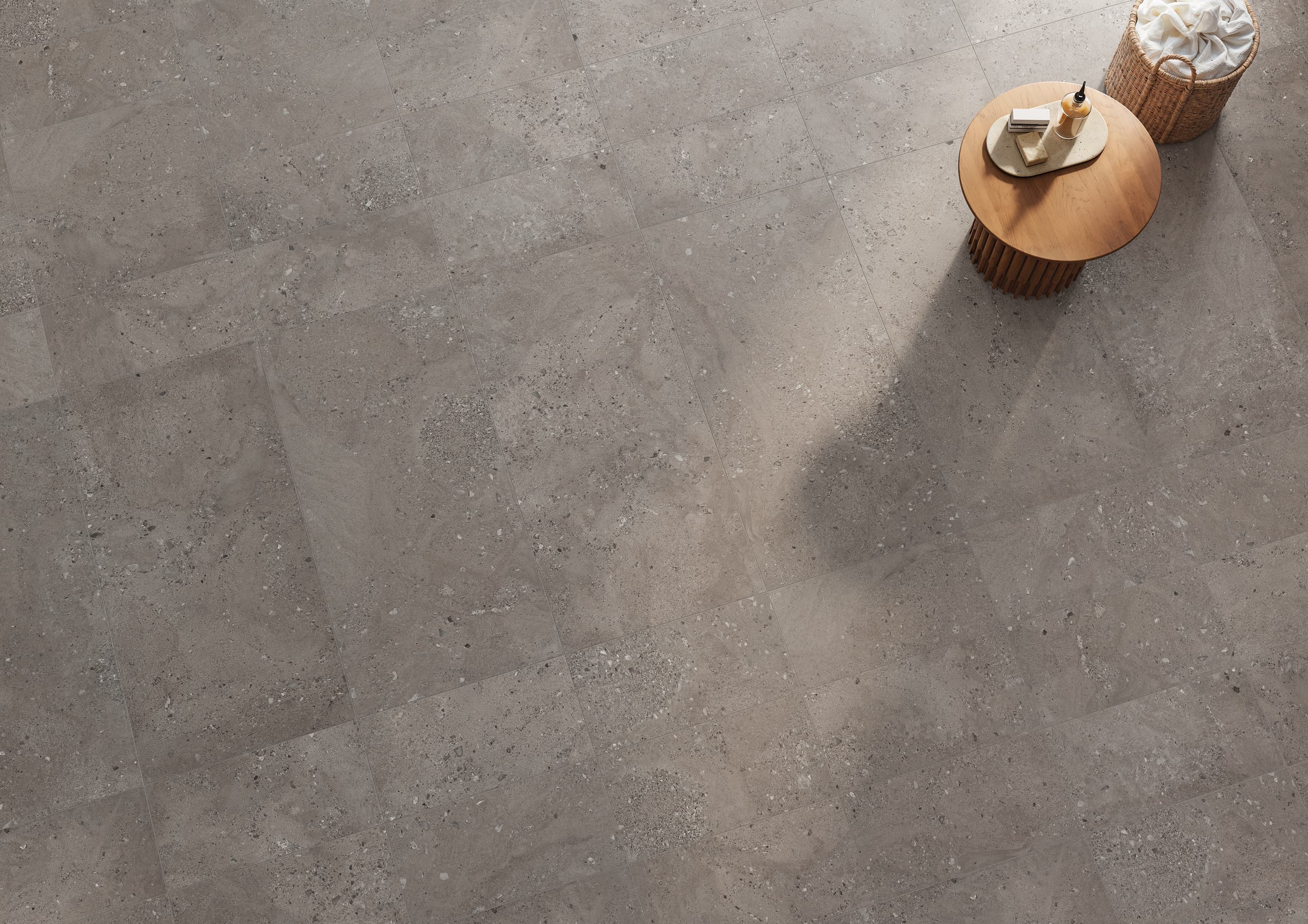 Sienna Refined in Dark Gray